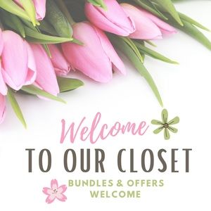 ❤️Welcome to our closet❤️